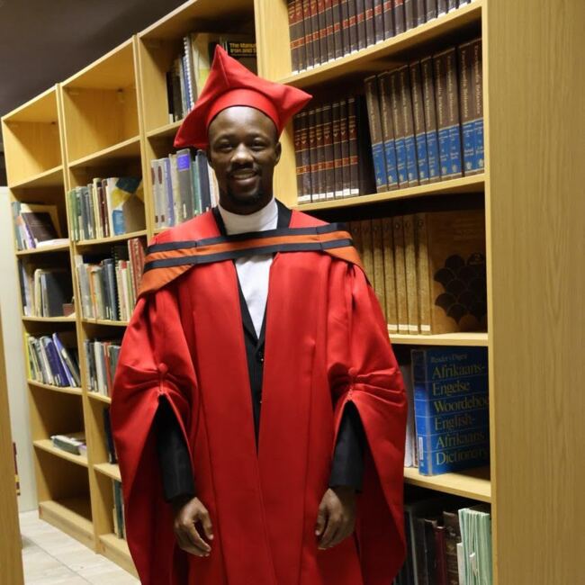 Portrait of Dr Lubabalo Bila