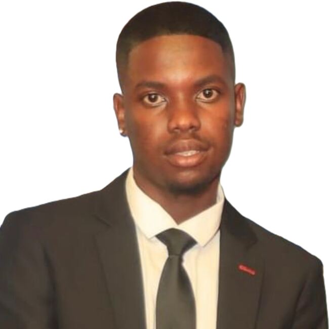 Portrait of Lesley David Selowa
