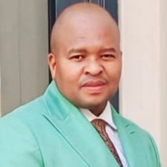 Portrait of Mathemba Kwezi Molosi